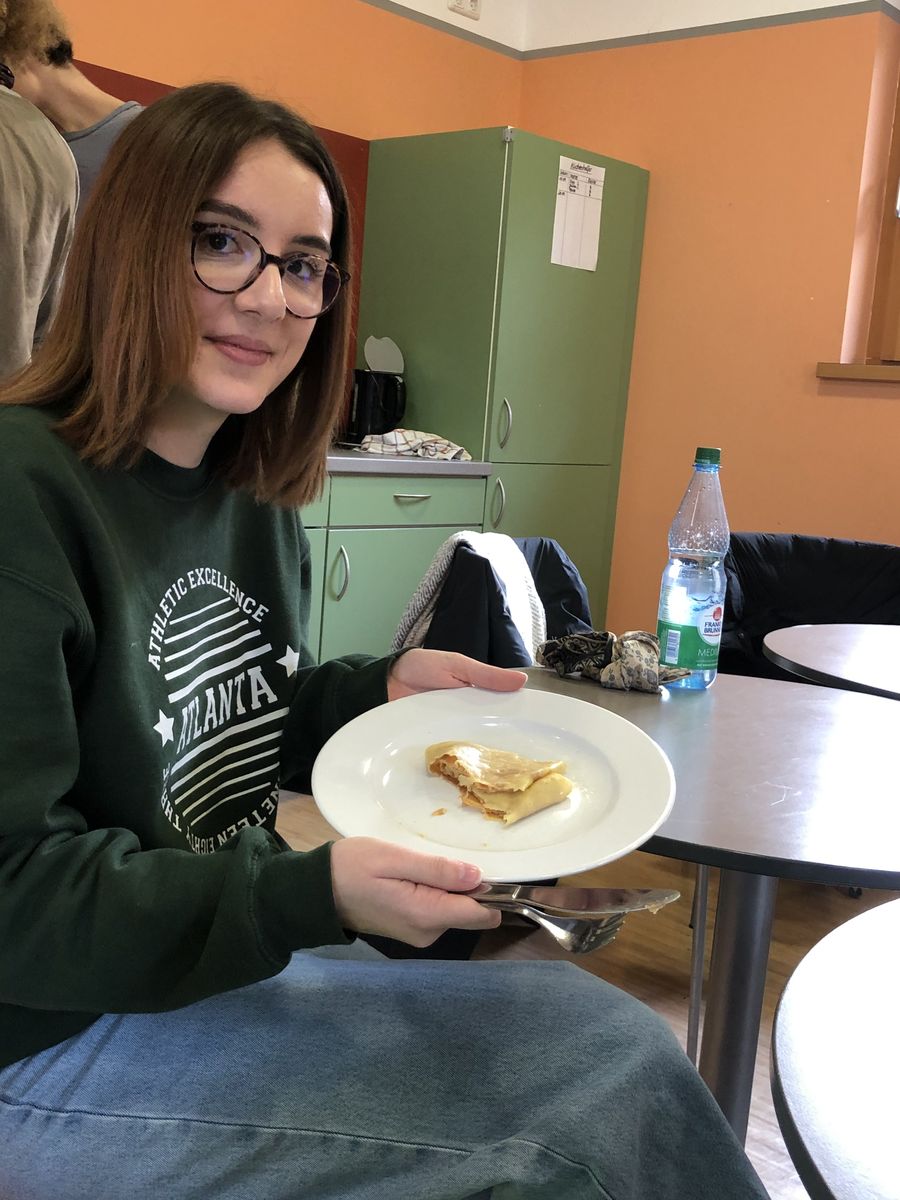 Crêpes mit Charlotte – Gymnasium Marktbreit